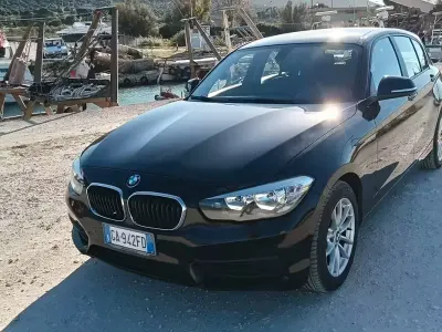 Usata BMW 114 95 CV (69 kW) 2015 Marrone Utilitaria