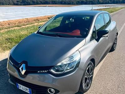 Usata Renault Clio IV 90 CV (66 kW) 2013 Grigio Berlina