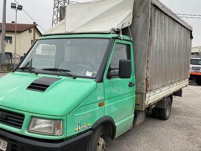 Usata Iveco Daily 74 CV (54 kW) 1994 Verde Cabrio