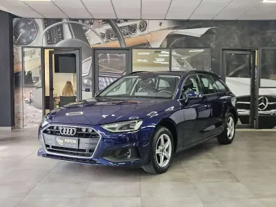 Usata Audi A4 Ambiente 136 CV (100 kW) 2022 Blu/azzurro Station wagon