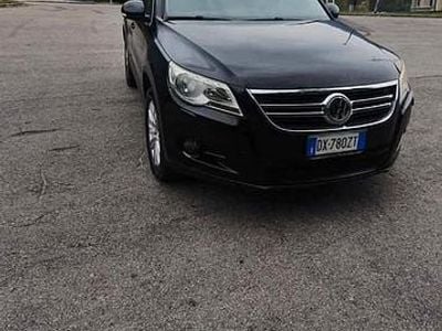 Usata VW Tiguan Sportline 140 CV (102 kW) 2010 Nero SUV