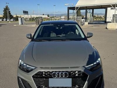 Usata Audi A1 S-Line 150 CV (110 kW) 2019 Grigio SUV