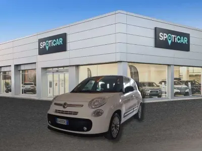 Begagnad Fiat 500L Pop Star 80 HK (58 kW) 2014 Vit Minibuss