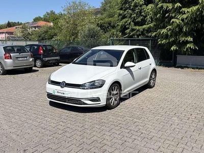 Second-hand VW Golf VII Business 116 CP (85 kW) 2018 Alb Hatchback
