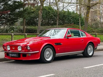 Usata Aston Martin V8 Vantage 438 CV (322 kW) 1987 Rosso Coupé