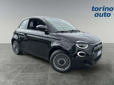 Nuova Fiat 500 65 CV (47 kW) 2026 Nero Berlina