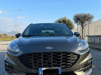 Usata Ford Kuga ST-Line 120 CV (88 kW) 2021 Grigio SUV