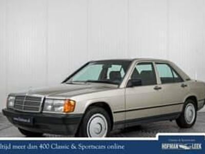 Usata Mercedes 190 72 CV (52 kW) 1986 Grigio Berlina