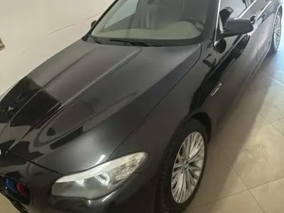 Usata BMW 523 M Sport 204 CV (150 kW) 2010 Berlina