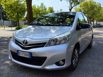 usata Toyota Yaris 1.0 5p NEOPATENTATI