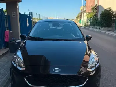 Usata Ford Fiesta Titanium 86 CV (63 kW) 2018 Nero Utilitaria