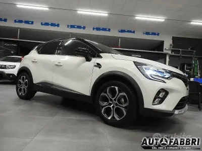 Usata Renault Captur Intens 101 CV (74 kW) 2020 SUV