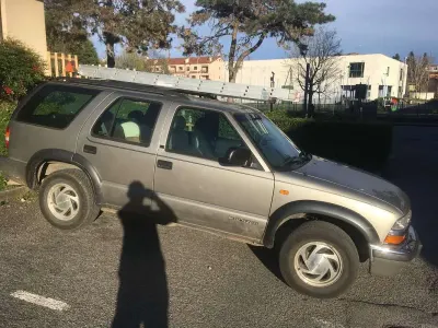 Usata Chevrolet Blazer LT 193 CV (141 kW) 1998 Argento SUV