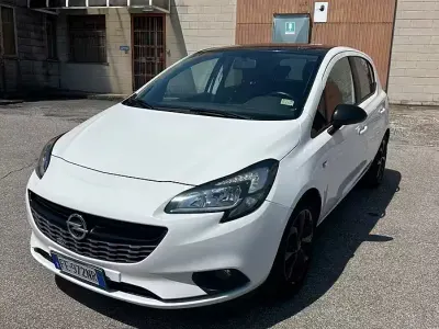 Usata Opel Corsa 90 CV (66 kW) 2016 Bianco Utilitaria