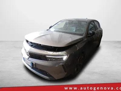 Usata Opel Astra Elegance 131 CV (96 kW) 2023 Grigio Utilitaria