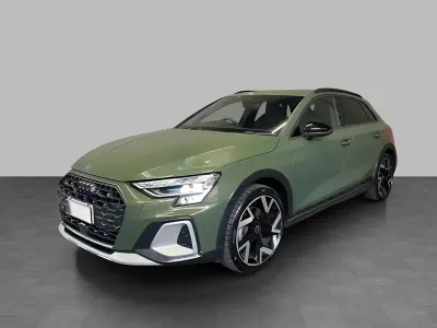 Usata Audi A3 150 CV (110 kW) 2024 Verde distretto metallizzato SUV