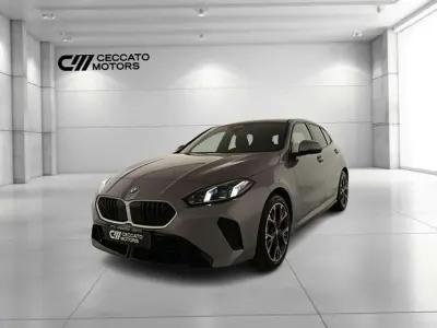 Usata BMW 118 M Sport 150 CV (110 kW) 2025 Skyscraper grey metallic Utilitaria