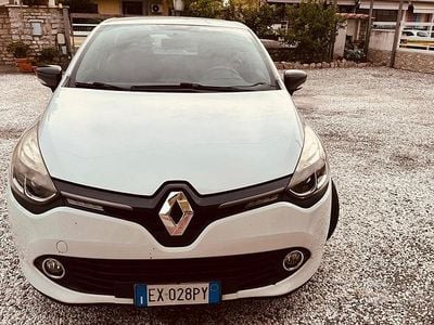 Usata Renault Clio IV 75 CV (55 kW) 2014 Bianco Berlina