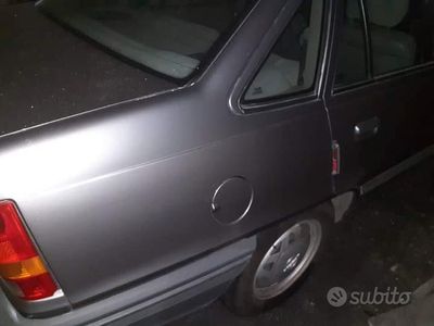 usata Opel Kadett E - 1990