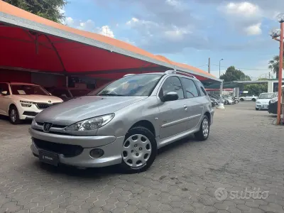 Usata Peugeot 206 75 CV (55 kW) 2006 Grigio Station wagon