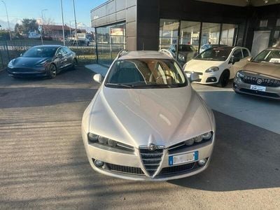 Usata Alfa Romeo 159 Distinctive 170 CV (125 kW) 2009 Grigio metallizzato Station wagon