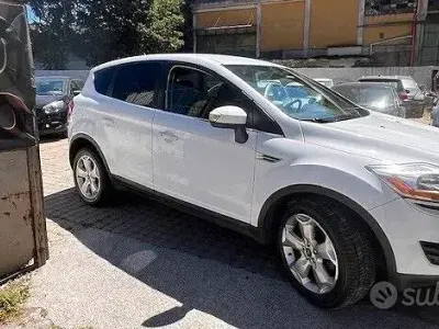 Usata Ford Kuga Titanium 163 CV (119 kW) 2011 Bianco SUV