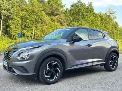 Usata Nissan Juke Tekna 94 CV (69 kW) 2023 Grigio SUV