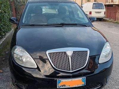 Usata Lancia Ypsilon 75 CV (55 kW) 2007 Utilitaria