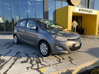 Usata Hyundai i20 Classic 84 CV (61 kW) 2012 Grigio Utilitaria