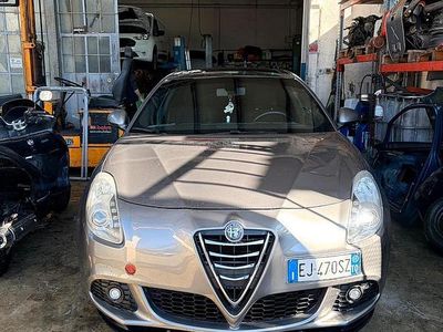 Usata Alfa Romeo Giulietta 170 CV (125 kW) 2011 Grigio Utilitaria