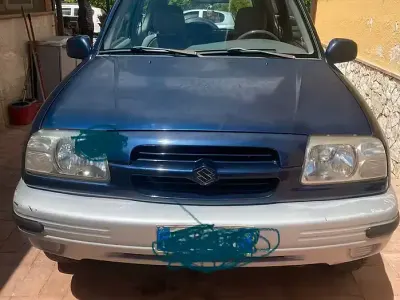 Usata Suzuki Vitara 94 CV (69 kW) 2000 Blu SUV