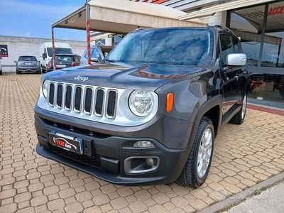 Usata Jeep Renegade 140 CV (102 kW) 2016 Grigio SUV