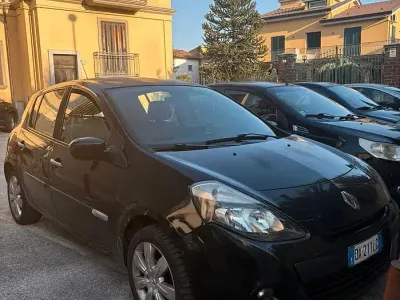 Usata Renault Clio II 90 CV (66 kW) 2009 Nero Berlina