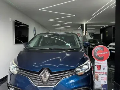 Usata Renault Scénic IV Bose Edition 110 CV (80 kW) 2017 Blu Monovolume