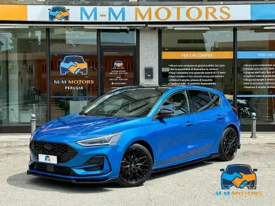 Usata Ford Focus ST-Line 155 CV (114 kW) 2024 Blu/azzurro Berlina