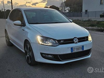 Usata VW Polo R-line 90 CV (66 kW) 2013 Bianco Utilitaria