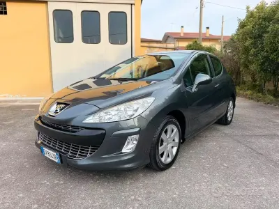 Usata Peugeot 308 120 CV (88 kW) 2009 Grigio Coupé