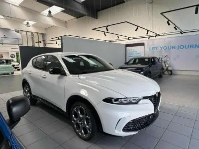 Nuova Alfa Romeo Tonale Sprint 160 CV (117 kW) 2026 Bianco SUV