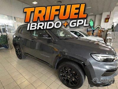 Usata Jeep Compass Limited 190 CV (139 kW) 2022 Grigio SUV