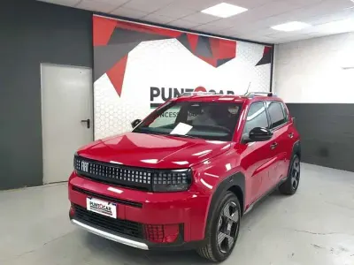 Nuova Fiat Grande Panda La Prima 110 CV (80 kW) 2026 Rosso Utilitaria