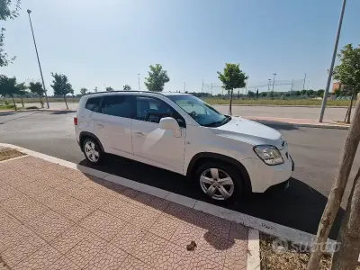 Usata Chevrolet Orlando 163 CV (119 kW) 2013 Bianco Monovolume