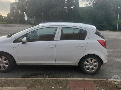 Usata Opel Corsa 2009 Bianco Berlina