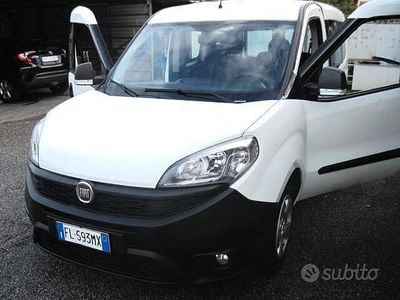Occasion Fiat Doblò 95 ch (69 kW) 2017 Blanc Monospace