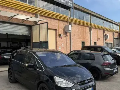 Usata Ford S-MAX Titanium 163 CV (119 kW) 2012 Monovolume