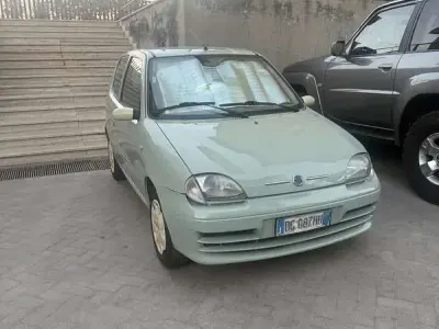 Usata Fiat 600 Anniversary 54 CV (39 kW) 2007 Utilitaria