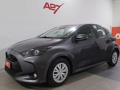 Grigio scuro Usata 2021 Toyota Yaris Hybrid Business Edition Utilitaria | 16.900 € (Buon prezzo)