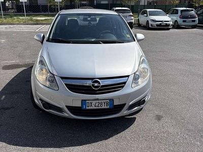 Usata Opel Corsa Cosmo 80 CV (58 kW) 2008 Utilitaria