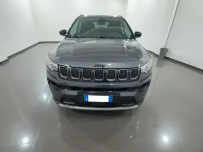Usata Jeep Compass North 130 CV (95 kW) 2025 Grigio SUV