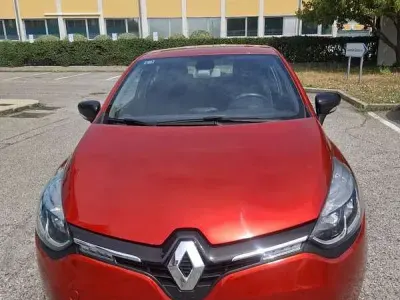 Usata Renault Clio IV 75 CV (55 kW) 2016 Rosso Berlina