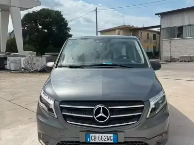 Usata Mercedes Vito 163 CV (119 kW) 2020 Grigio Furgone